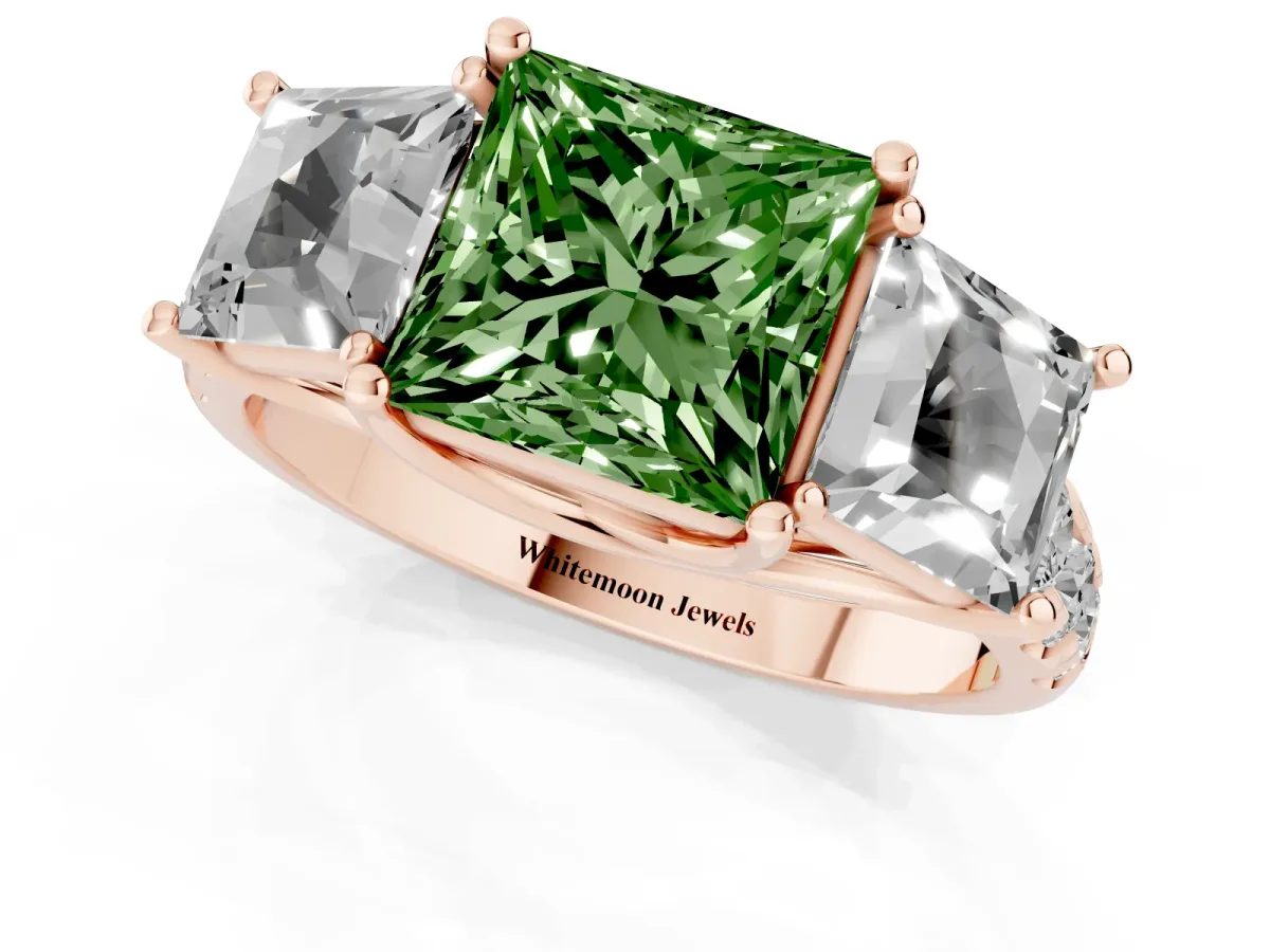 Fancy Green Three-Stone Princess Cut Diamond Pavé Band with Prong Setting Rose gold