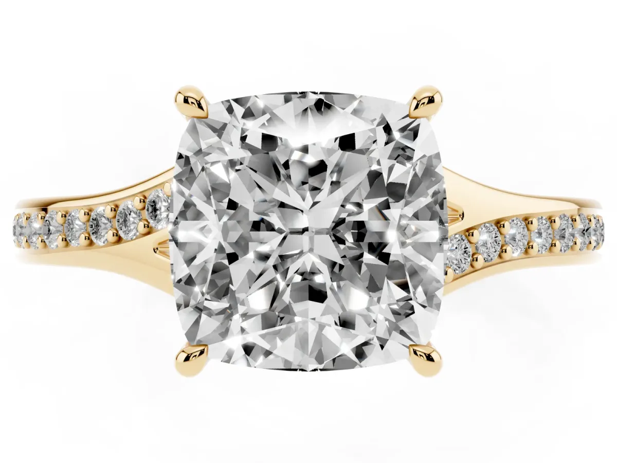 Cushion Cut Diamond Solitaire Ring with Pavé Band and Prong Setting Yellow gold