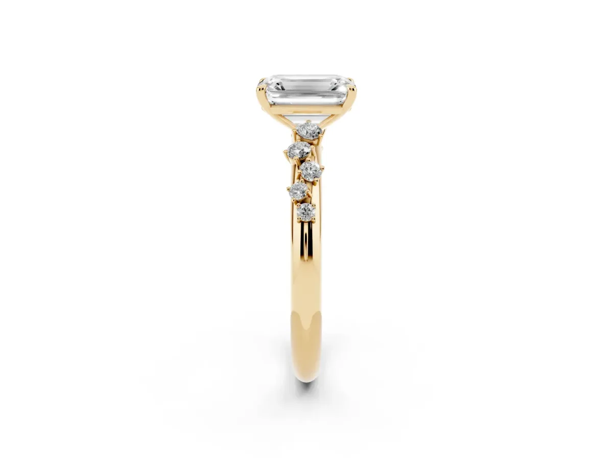 Emerald Cut Diamond Cluster Prong-Set Solitaire Ring Yellow gold