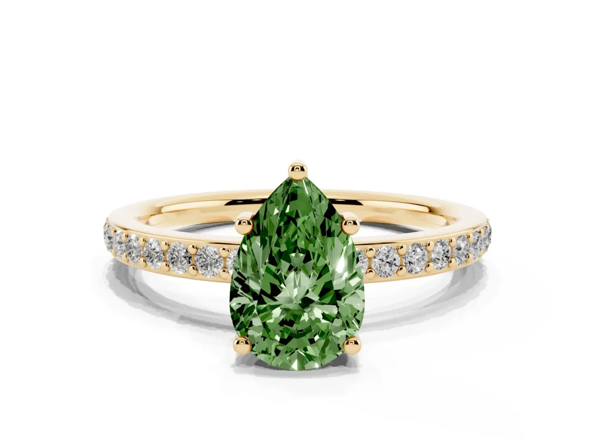 Fancy Green Pear Cut Cut Diamond Pavé Band Ring with Four-Prong Setting Yellow gold