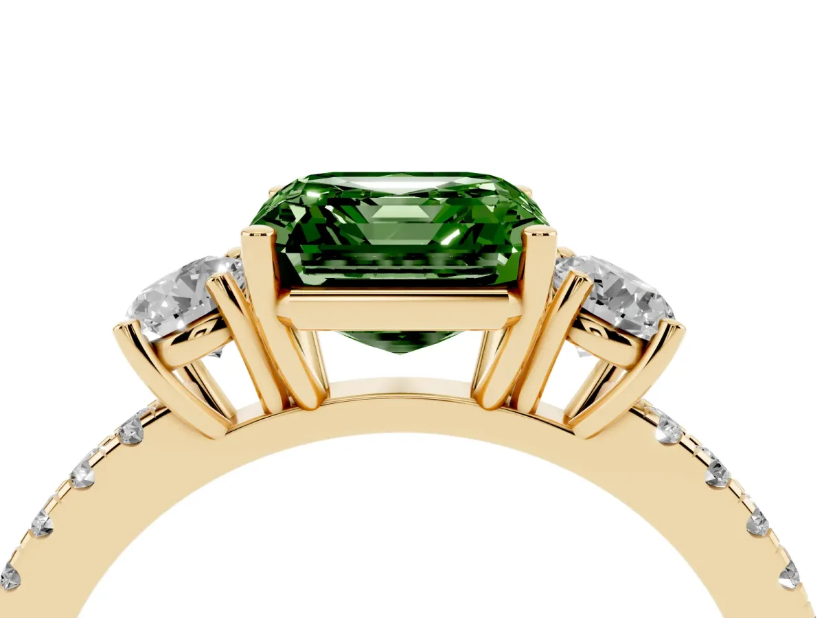Fancy Green Three-Stone Asscher Cut Cut Diamond Pavé Band with Prong Setting Yellow gold