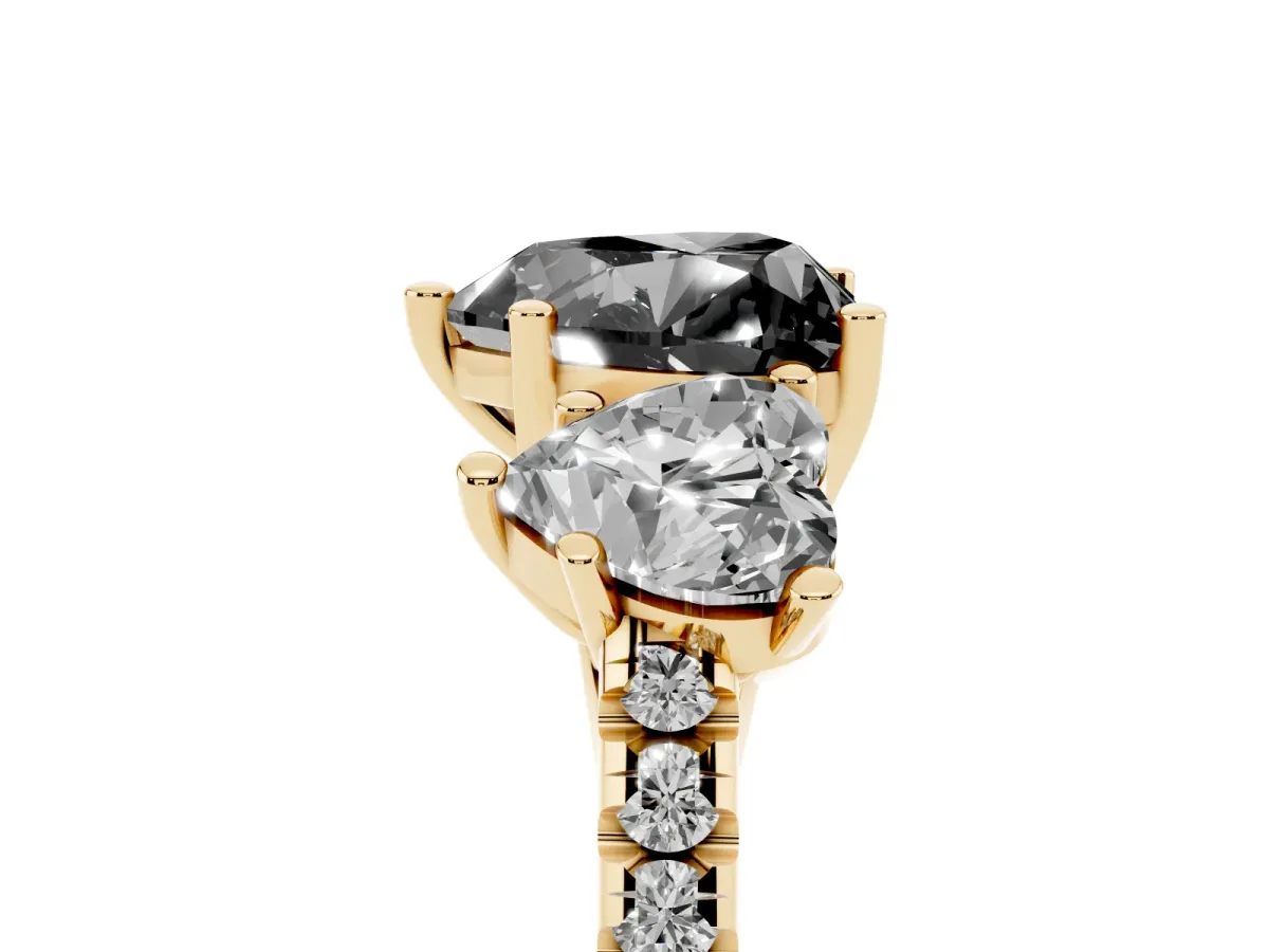 Fancy Black Three-Stone Heart Cut Diamond Ring with Round Pavé Band and Prong Setting Yellow gold