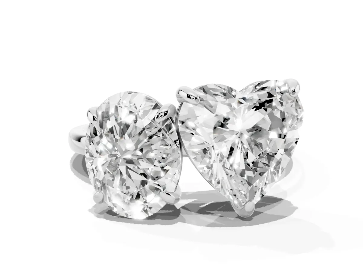 Oval and Heart Toi Moi Ring with Prong Setting and Plain Band Platinum