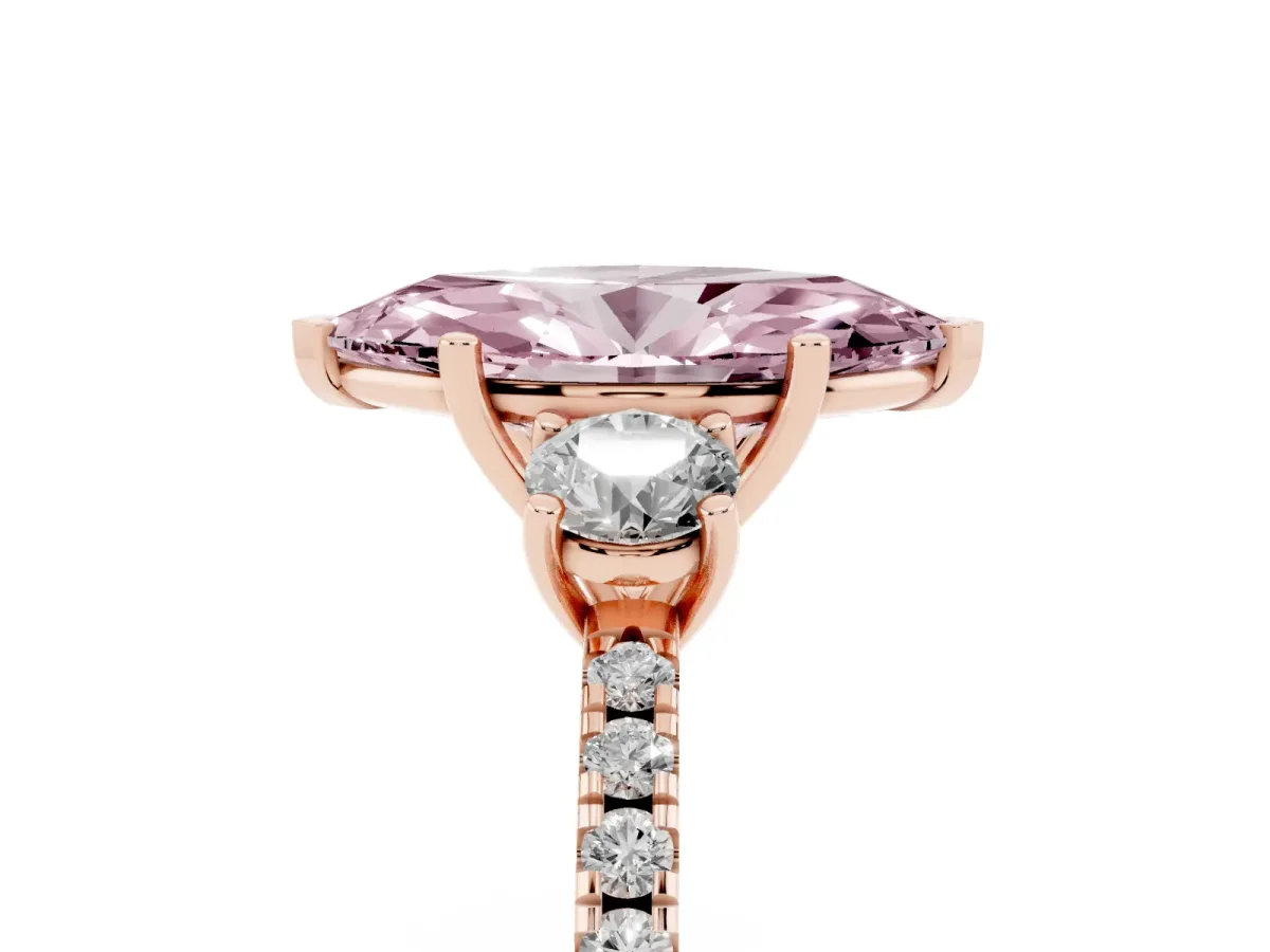 Fancy Pink Three-Stone Marquise Cut Cut Diamond Pavé Band with Prong Setting Rose gold