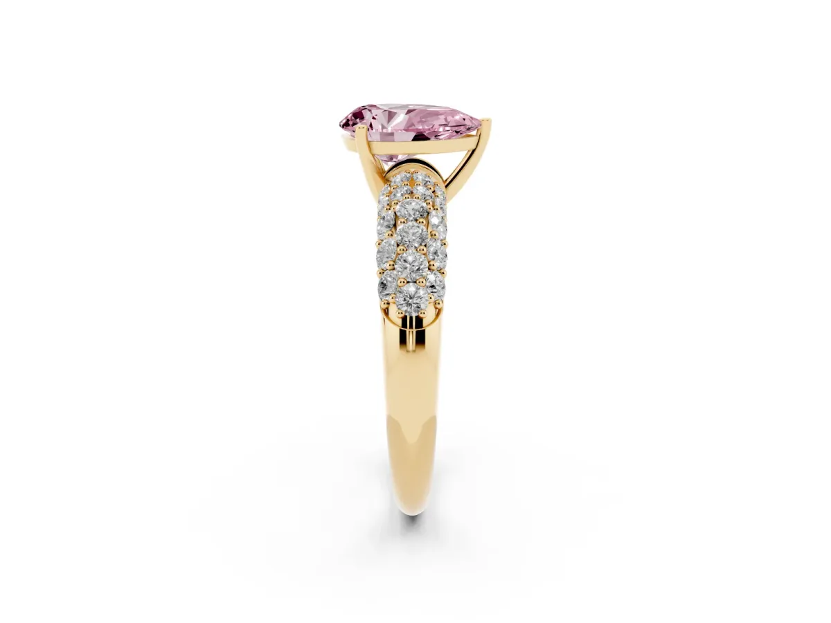 Fancy Pink Pear Cut Diamond Pavé Band Solitaire Ring with Four-Prong Setting Yellow gold