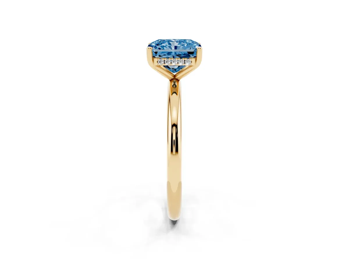 Fancy Blue Radiant Cut Cut Solitaire Engagement Ring with Four-Prong Setting and Classic Band Yellow gold