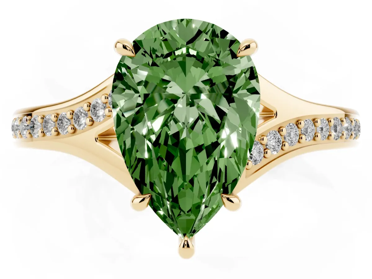 Fancy Green Pear Cut Diamond Solitaire Ring with Pavé Band and Prong Setting Yellow gold