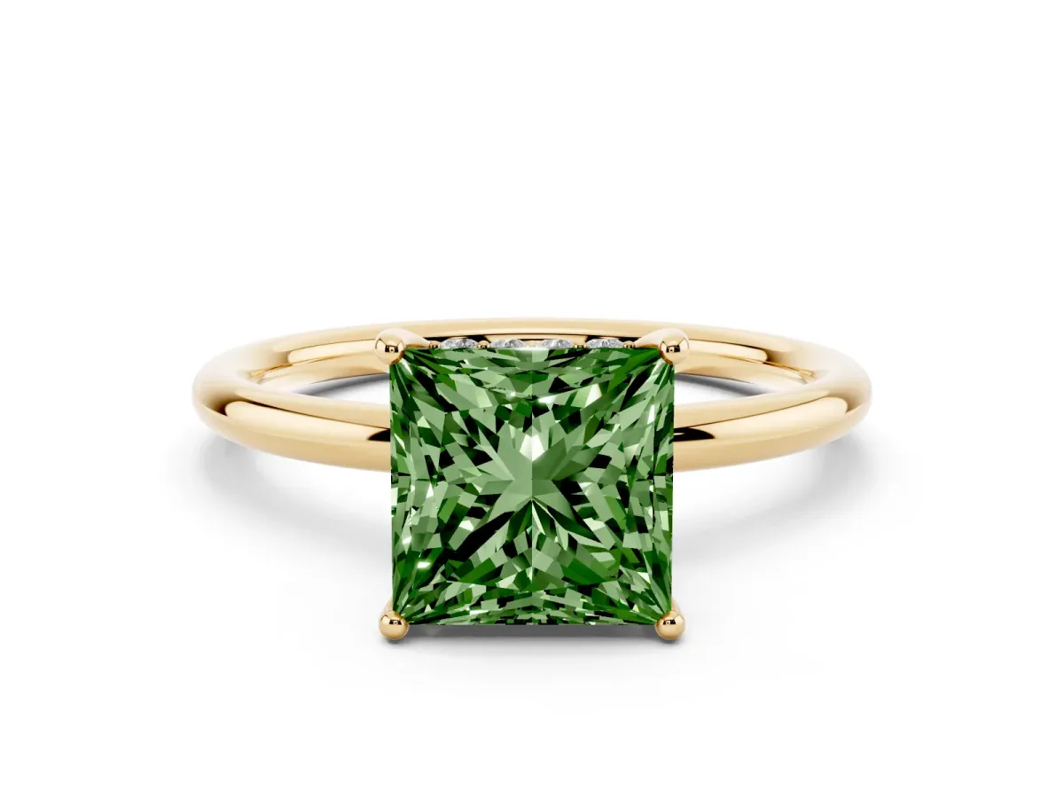 Fancy Green Princess Cut Solitaire Diamond Ring with a Classic Band and Four-Prong Setting Yellow gold