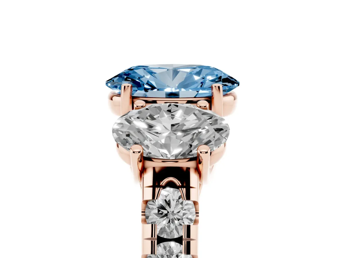 Fancy Blue Three-Stone Oval Cut Diamond Pavé Band with Prong Setting Rose gold