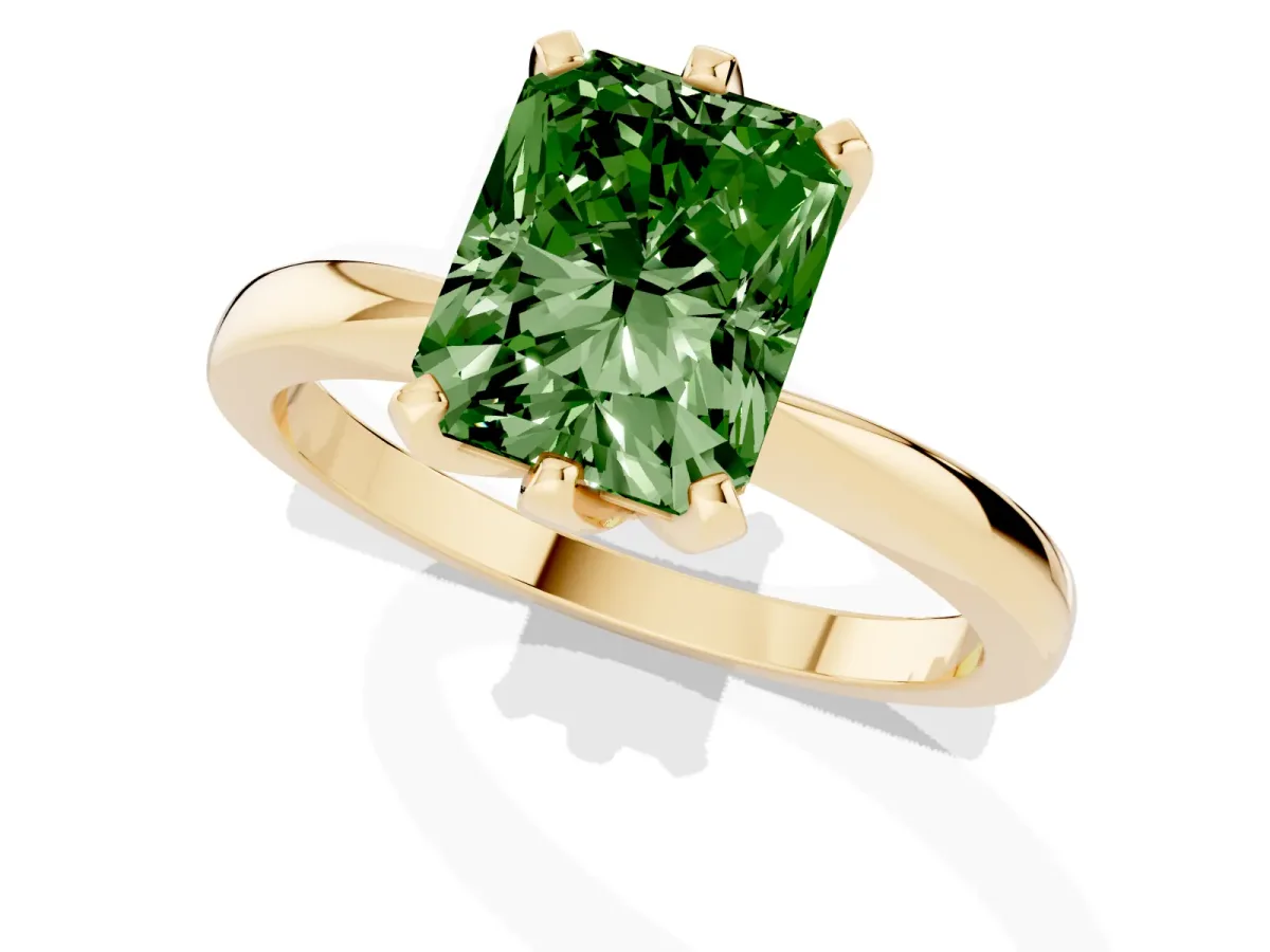 Fancy Green Radiant Cut Solitaire Engagement Ring with Six-Prong Setting and Tapered Band Yellow gold