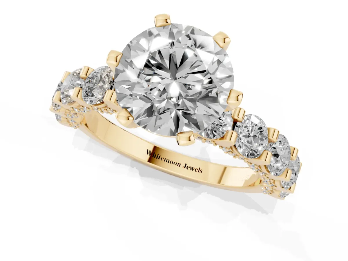 Round Diamond Mens Ring with Graduated Side Stones Yellow gold