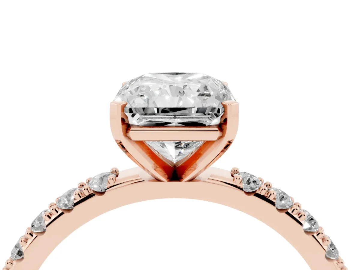 Radiant Cut Diamond Solitaire Pavé Band with Four-Prong Setting Rose gold