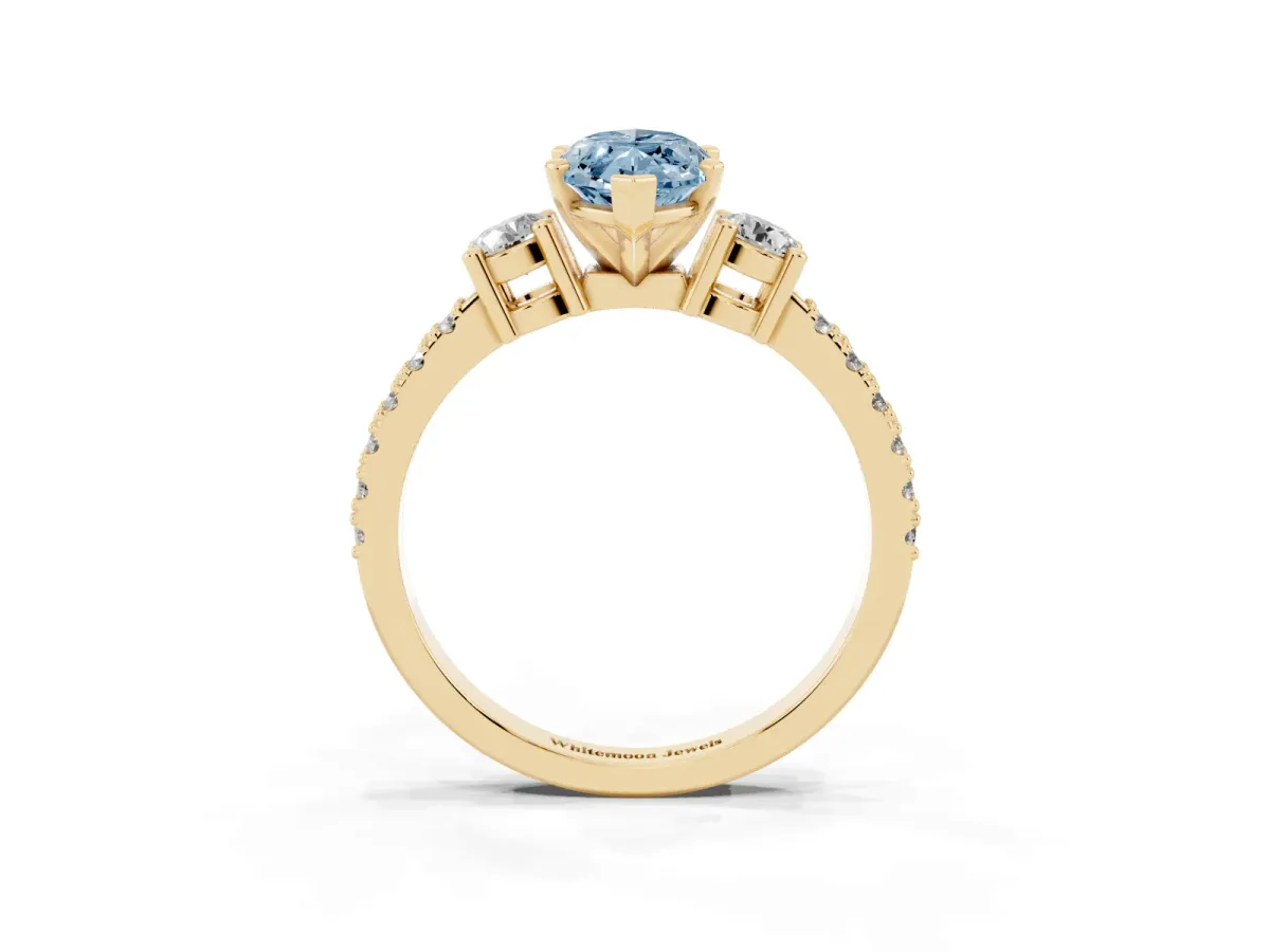 Fancy Blue Marquise Cut Three-Stone Diamond Pavé Band with Prong Setting Yellow gold