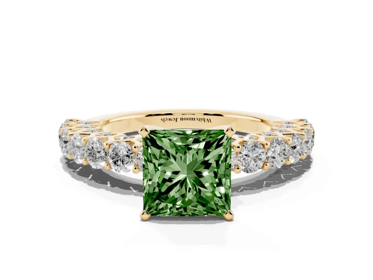 Fancy Green Princess Cut Diamond Solitaire Ring with Shared Prong Pavé Band and Four-Prong Setting Yellow gold