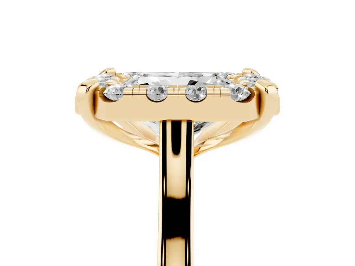 Radiant Cut Diamond Cluster Halo Solitaire with Four-Prong Setting Yellow gold