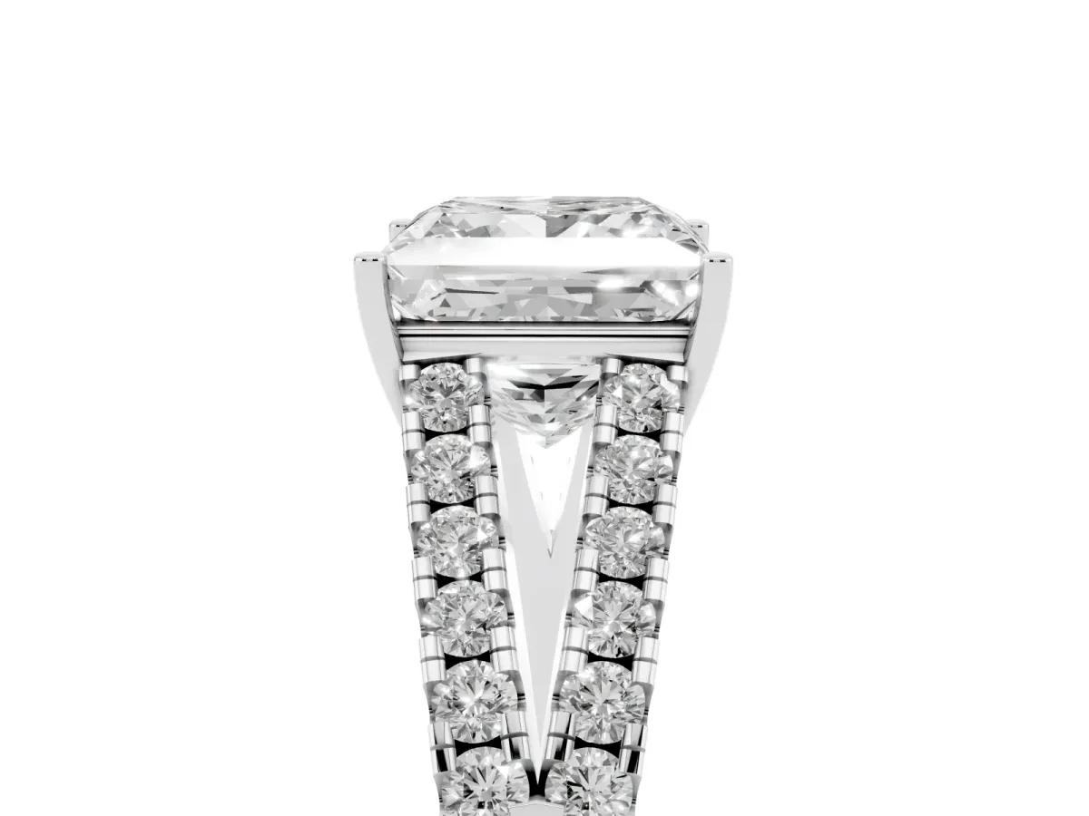 Princess Cut Diamond Split Shank Pavé Engagement Ring with Four-Prong Setting White gold