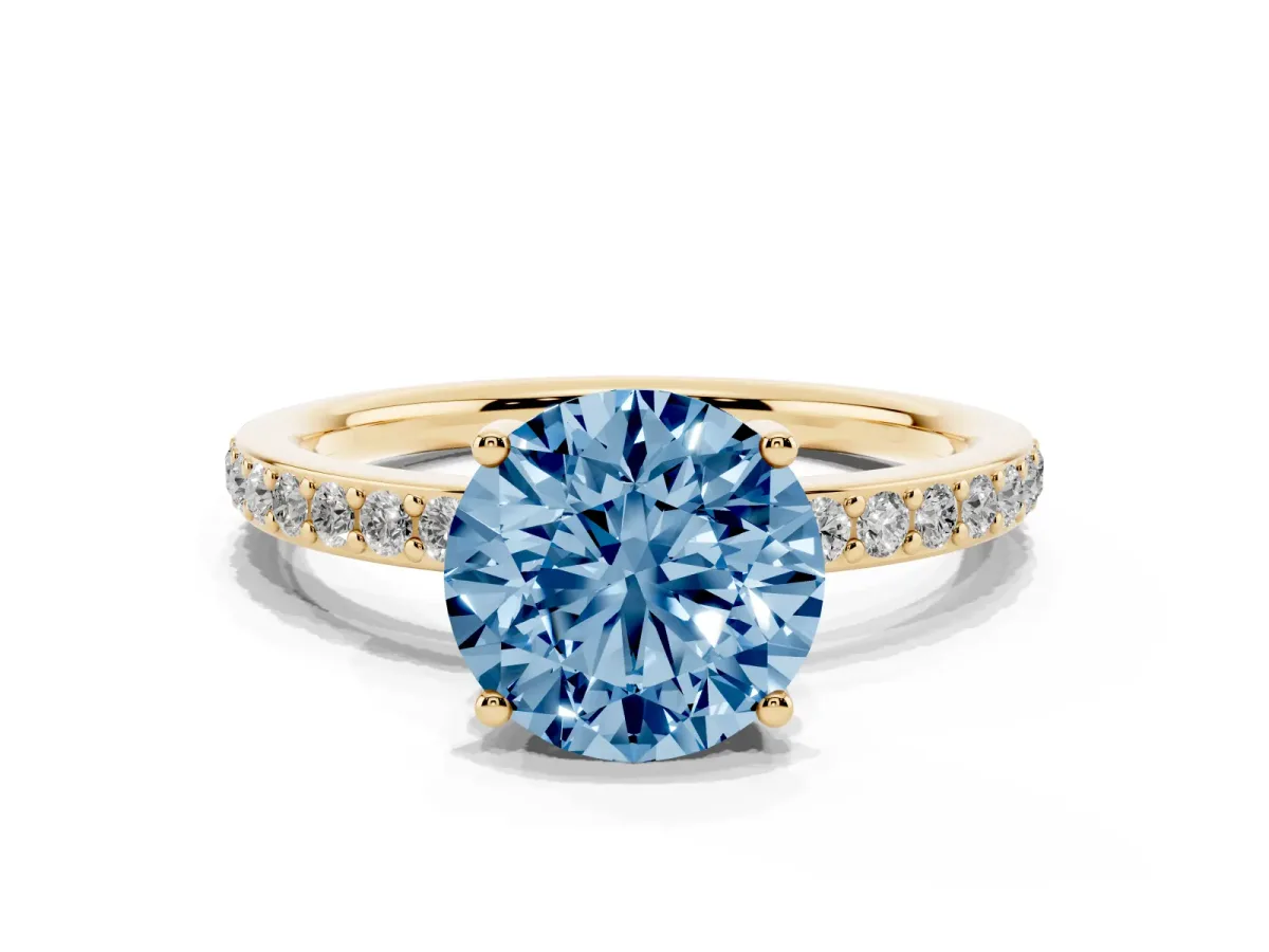 Fancy Blue Round Cut Cut Diamond Pavé Band Ring with Four-Prong Setting Yellow gold