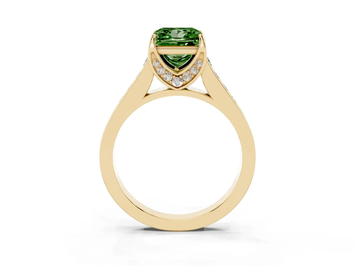 Fancy Green Princess Cut Brilliant Cut Diamond Engagement Ring with Pavé Band and Four-Prong Setting Yellow gold