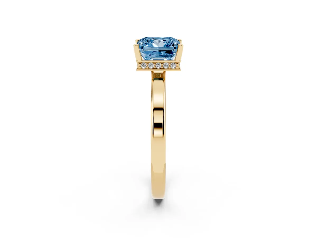Fancy Blue Princess Cut Cut Solitaire Engagement Ring with Four-Prong Setting on a Classic Band Yellow gold