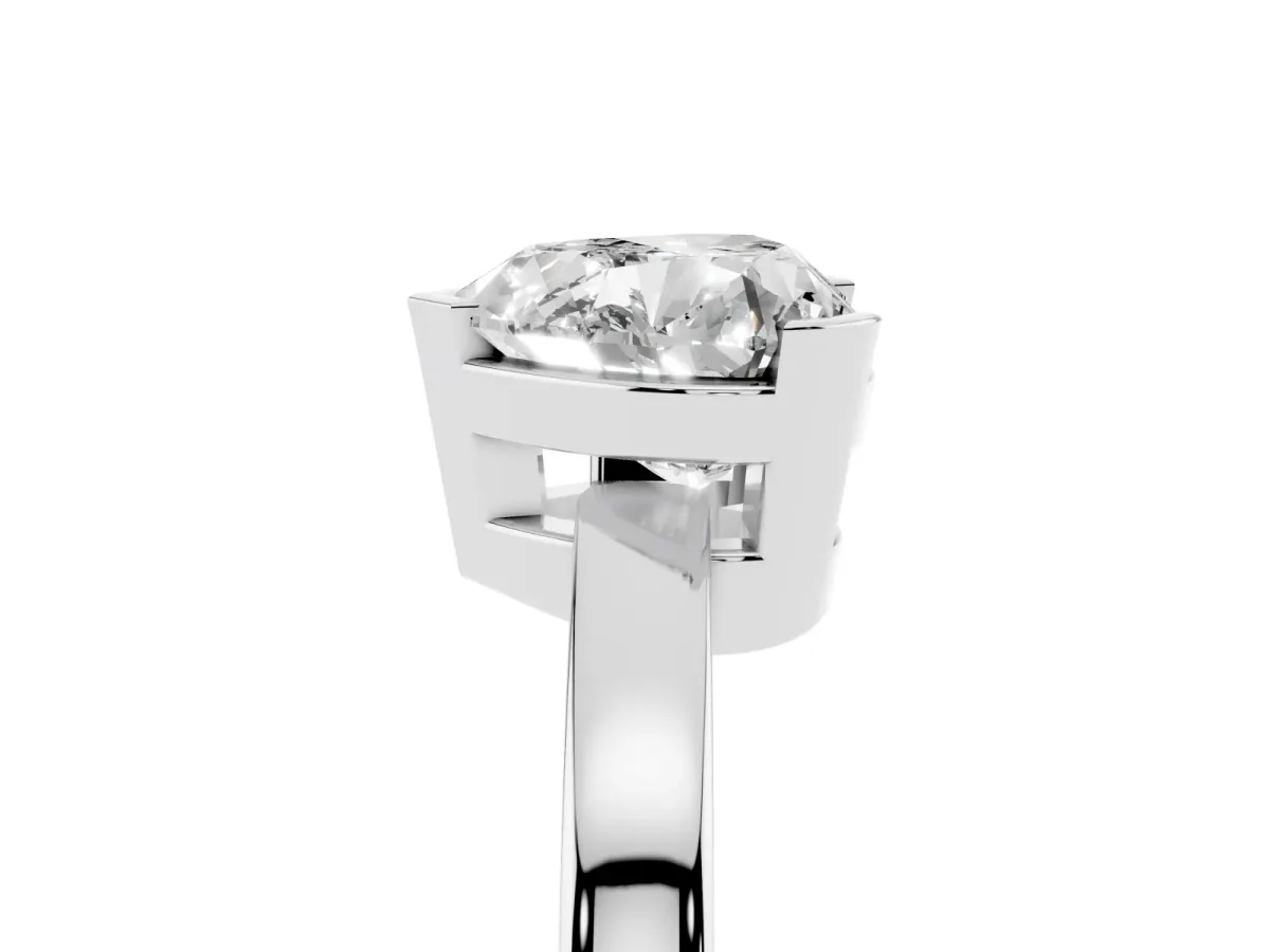 Heart Cut Cut Solitaire Ring with Four-Prong Setting and Classic Band Platinum
