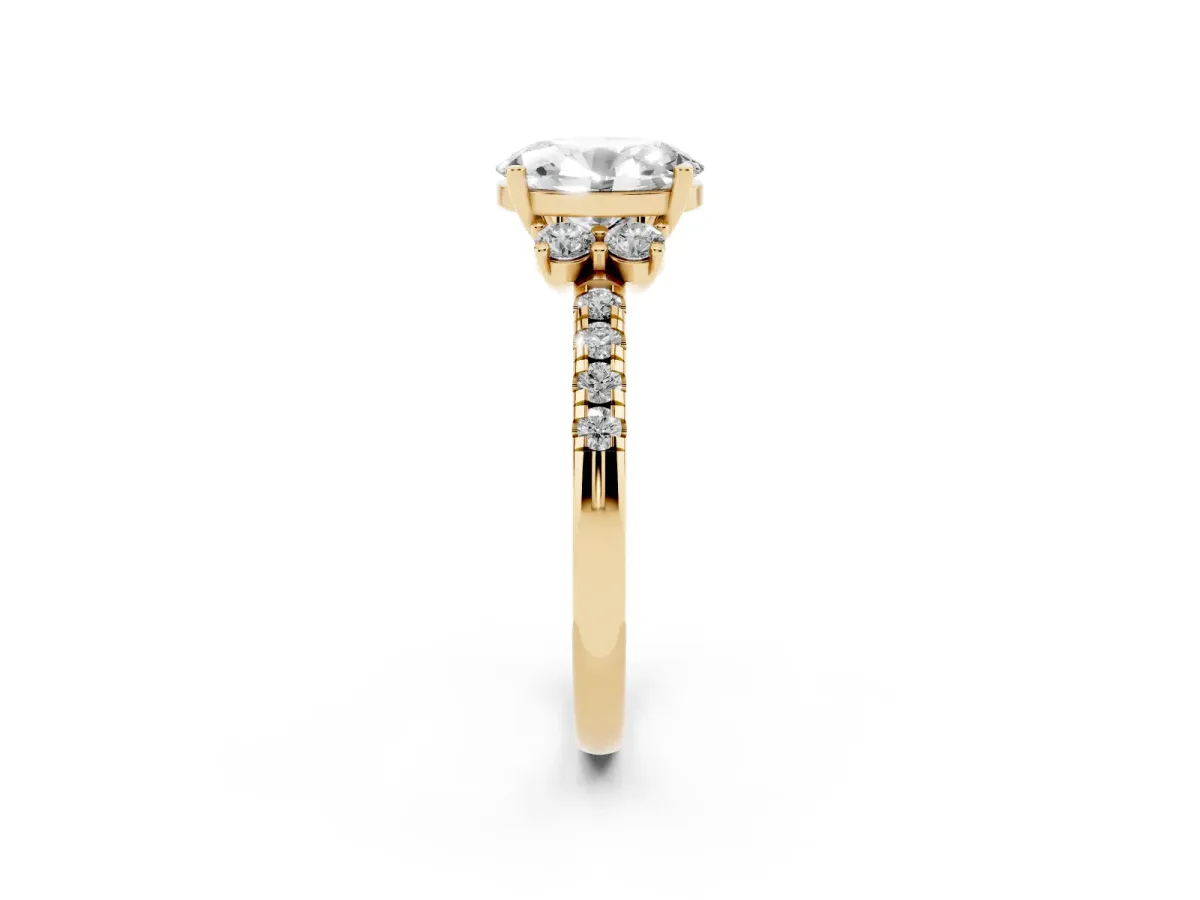 Oval Cut Diamond Three-Stone Pave Band with Four-Prong Setting Yellow gold