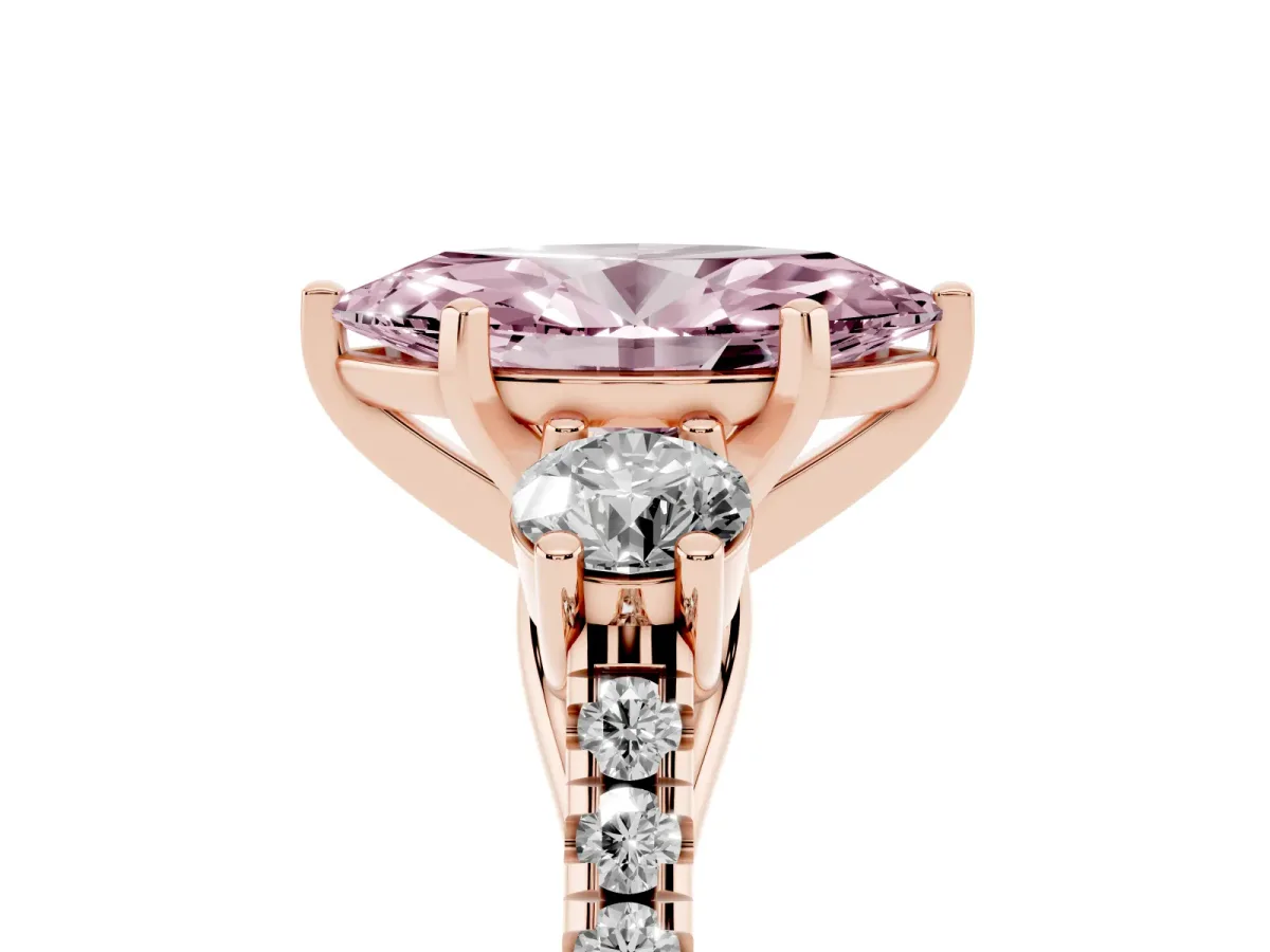 Fancy Pink Three-Stone Marquise Cut Diamond Pavé Band with Four-Prong Setting Rose gold