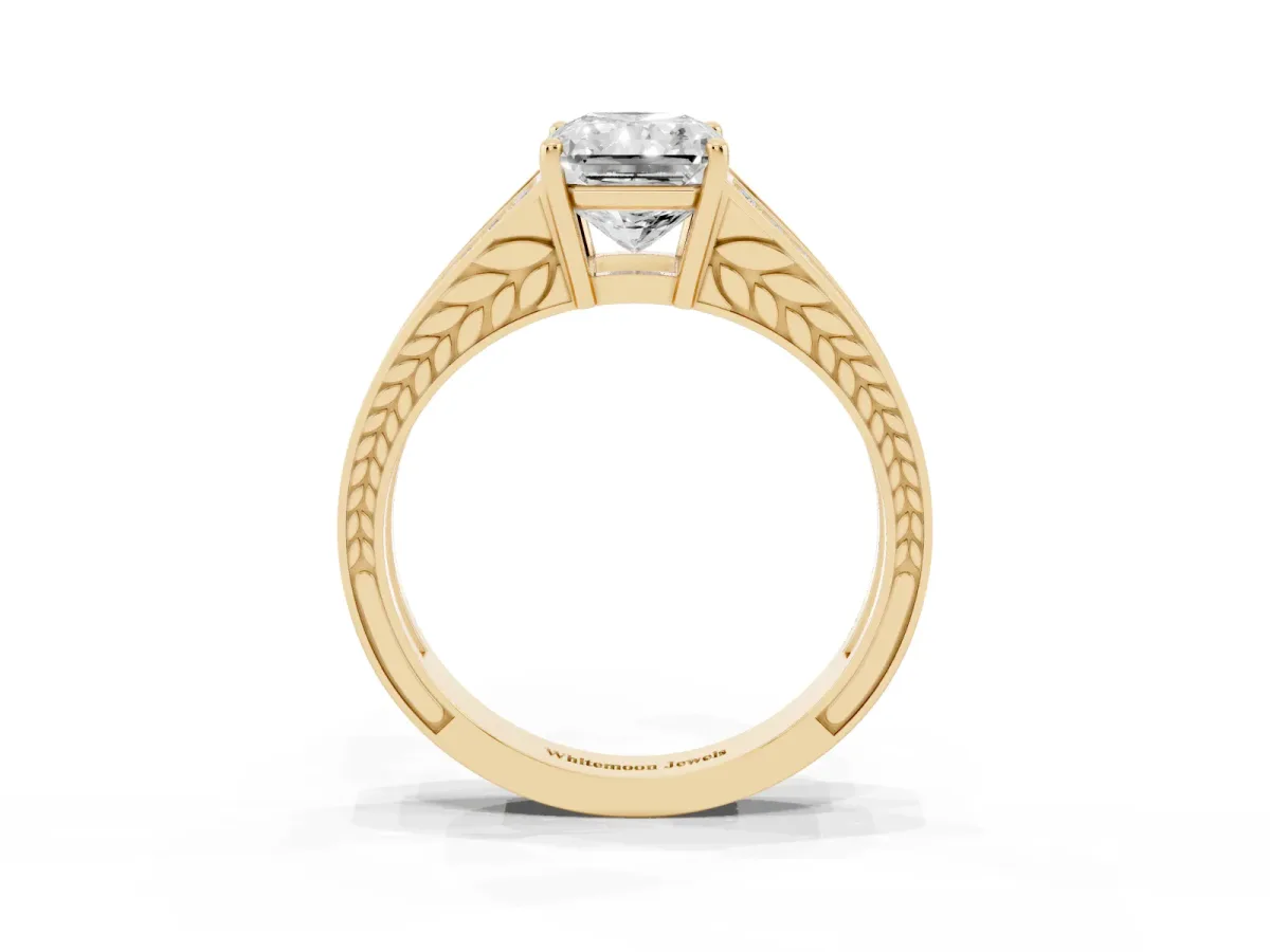 Radiant Cut Diamond Split Shank Ring with Pavé Band and Four-Prong Setting Yellow gold