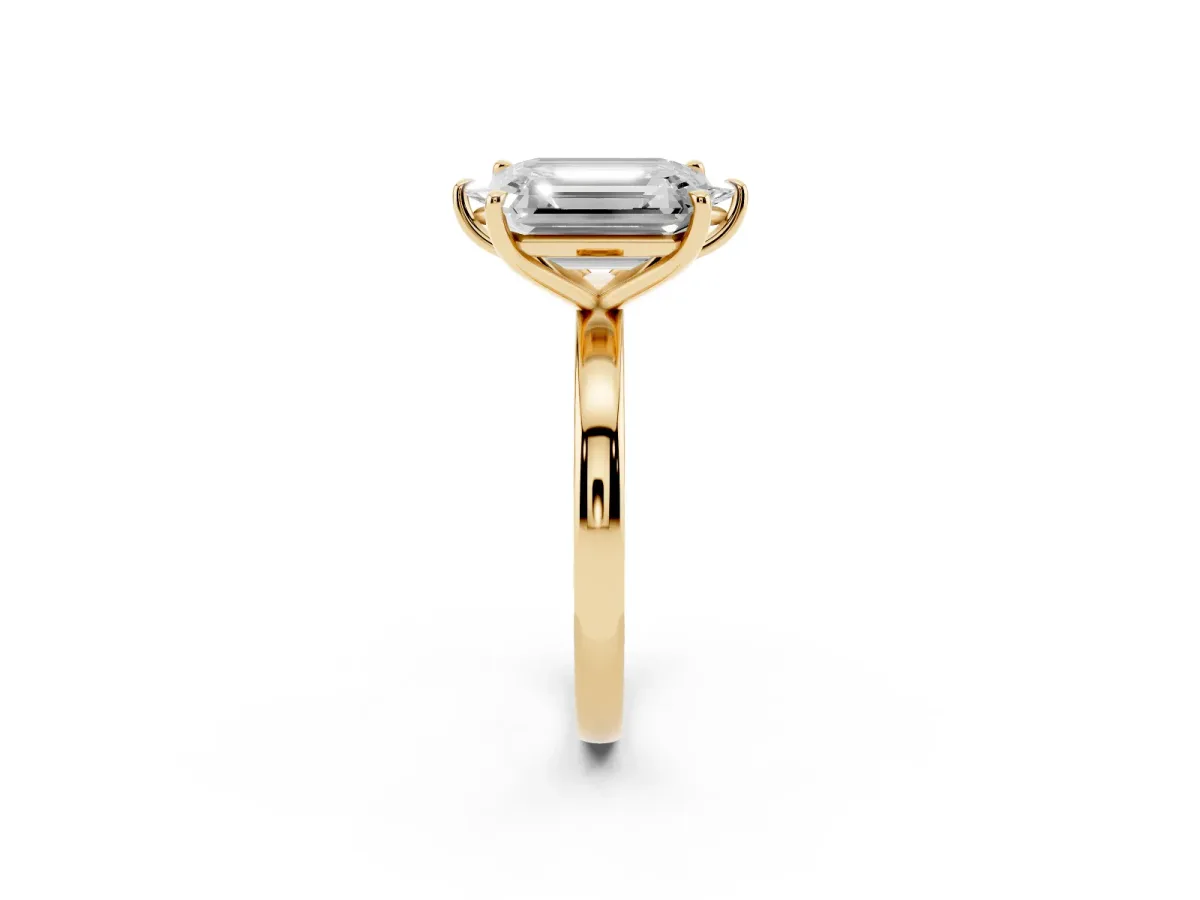 Marquise Cut and Emerald Cut Toi Moi Ring with Prong Setting Yellow gold