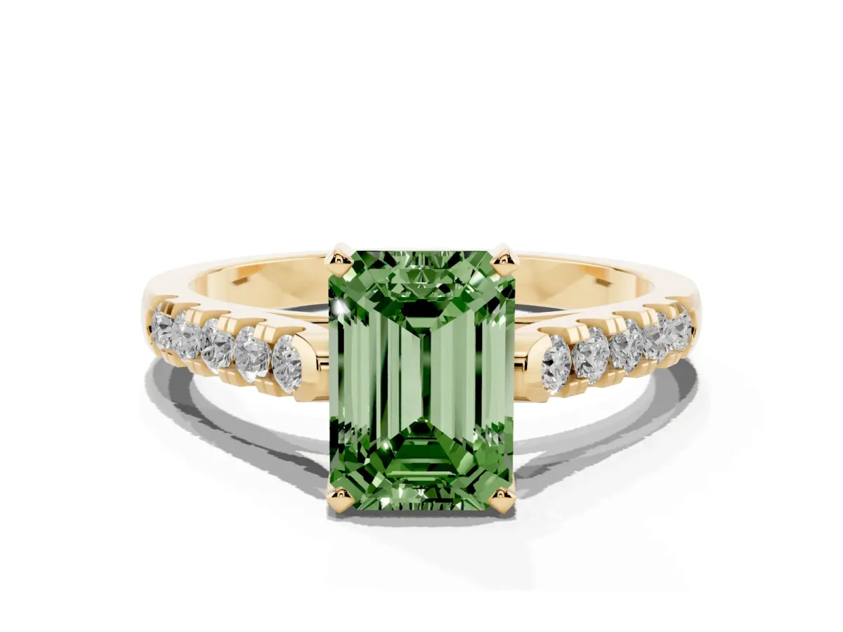 Fancy Green Emerald Cut Diamond Pavé Band Solitaire Ring with Prong Setting Yellow gold