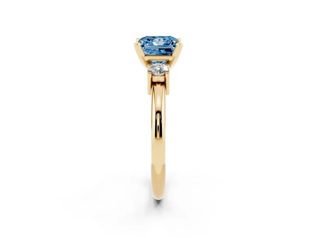 Fancy Blue Three-Stone Princess Cut Cut Diamond Solitaire with Prong Setting and Classic Band Yellow gold
