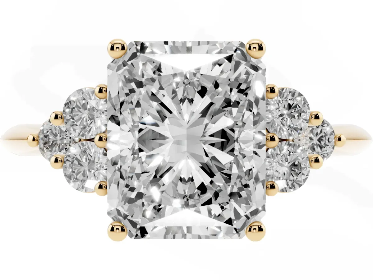 Radiant Cut Cut Diamond Cluster Ring with Solitaire Band and Four-Prong Setting Yellow gold