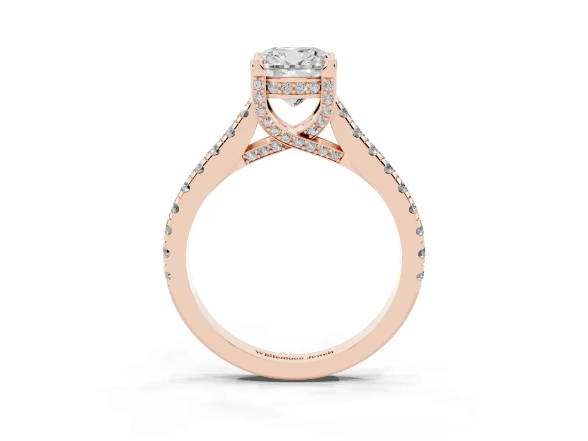Cushion Cut Brilliant Diamond Solitaire with Pavé Band and Four-Prong Setting Rose gold