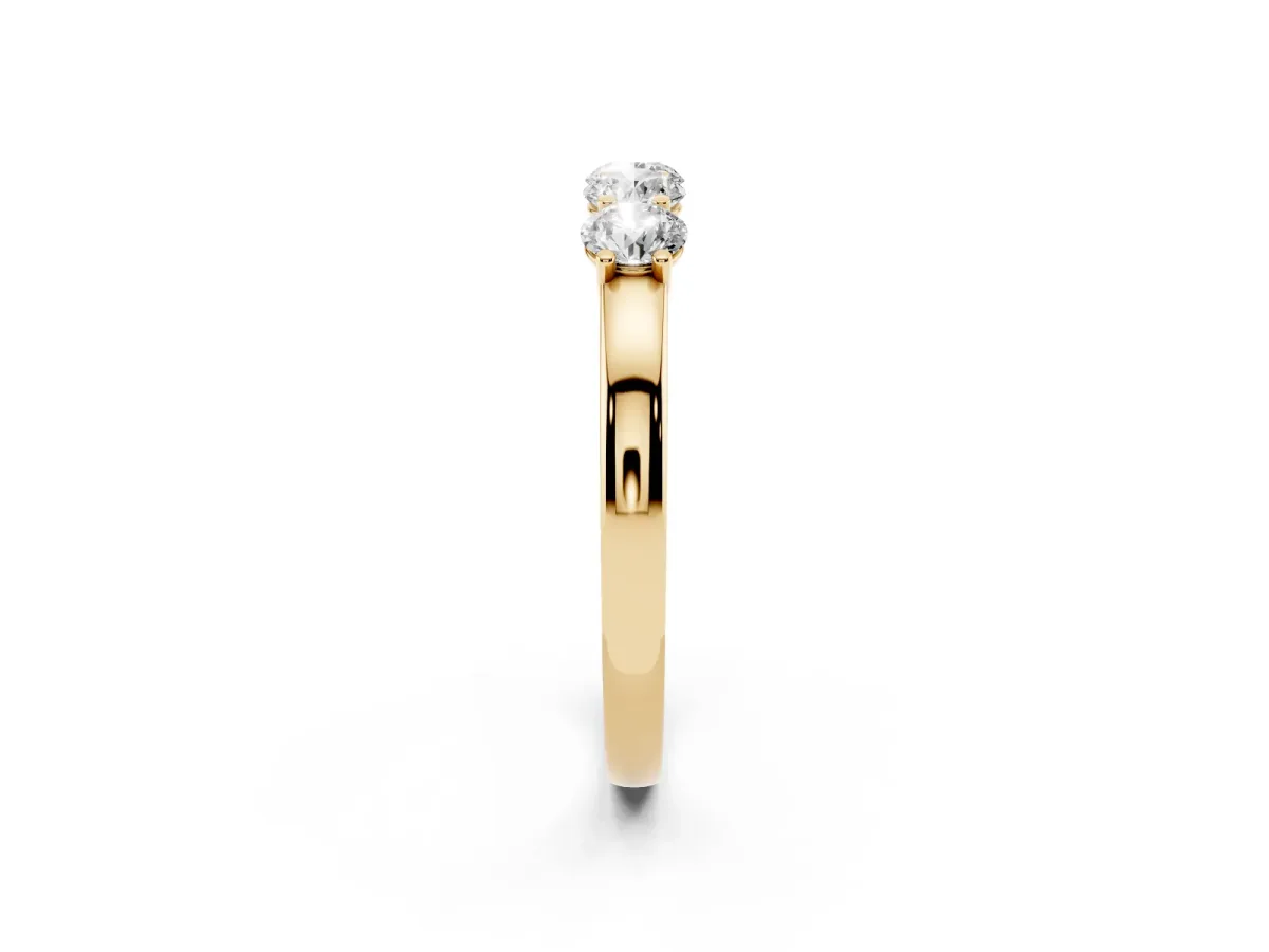 Four-Stone Round Diamond Prong-Set Band Yellow gold