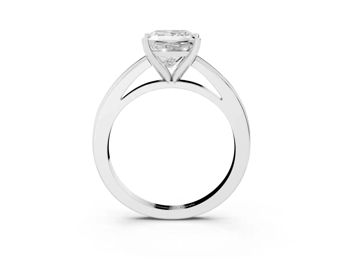 Princess Cut Solitaire Diamond Ring with Four-Prong Setting and Classic Band Platinum