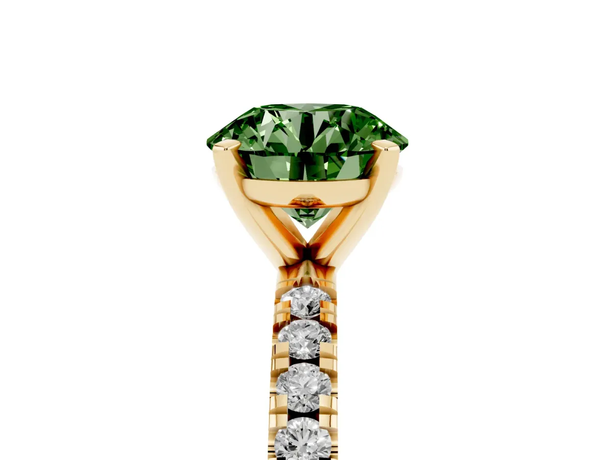 Fancy Green Round Cut Diamond Pavé Band Solitaire with Four-Prong Setting Yellow gold
