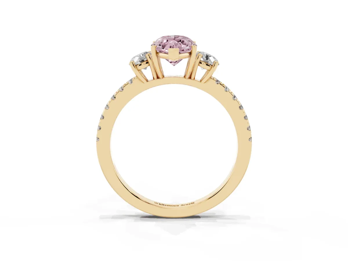 Fancy Pink Three-Stone Marquise Cut Cut Diamond Pavé Band with Prong Setting Yellow gold