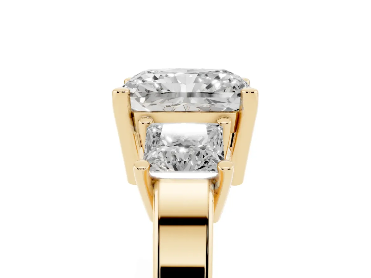 Three-Stone Radiant Cut Cut Solitaire Ring with Prong Setting Yellow gold
