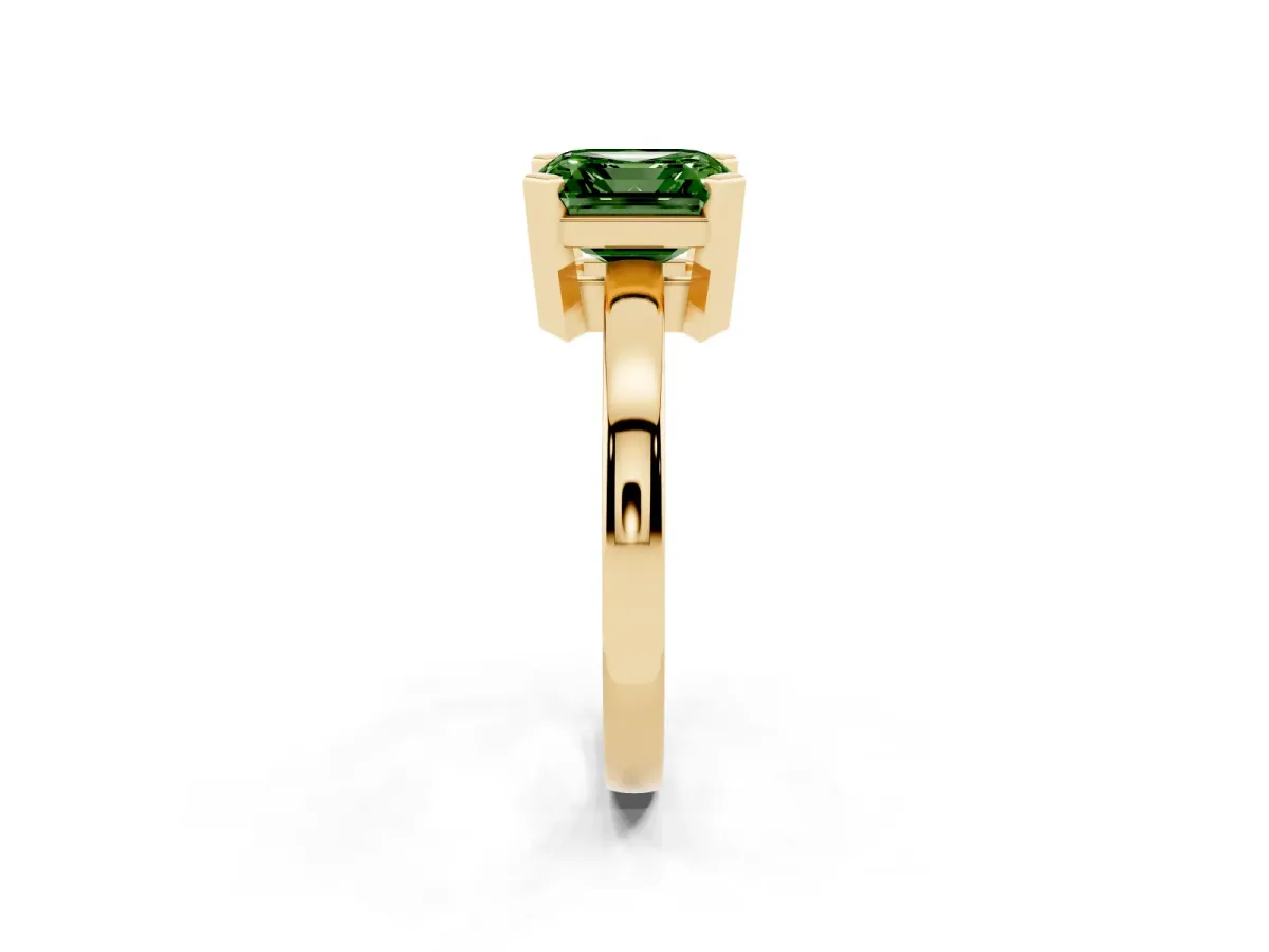 Fancy Green Asscher Cut Cut Solitaire Ring with Four-Prong Setting and Classic Band Yellow gold
