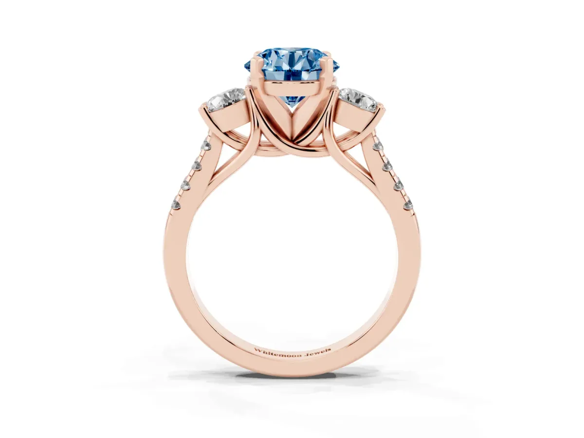 Fancy Blue Three-Stone Round Cut Diamond Pavé Band with Four-Prong Setting Rose gold