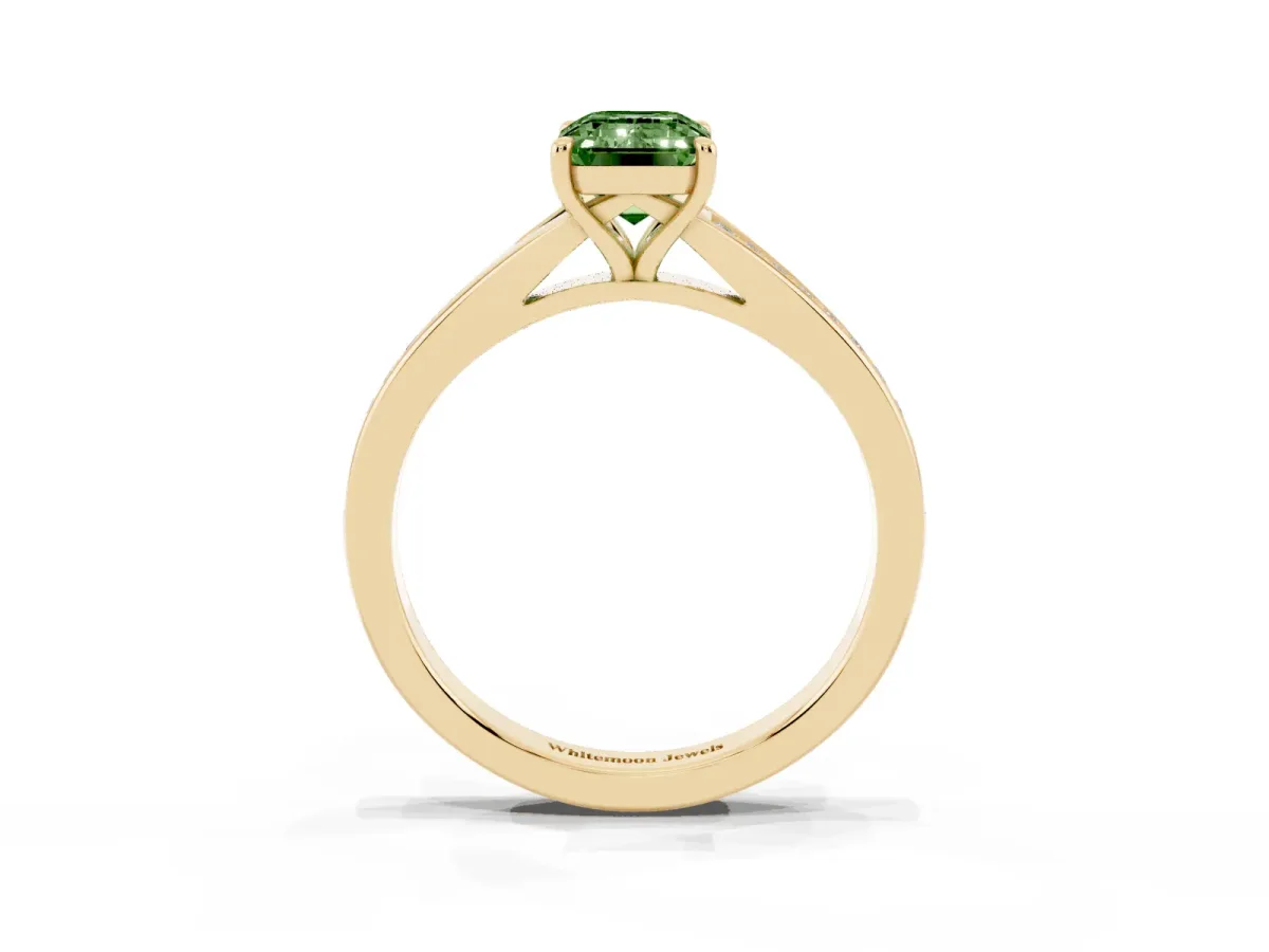 Fancy Green Emerald Cut Diamond Solitaire Ring with Pavé Band and Prong Setting Yellow gold