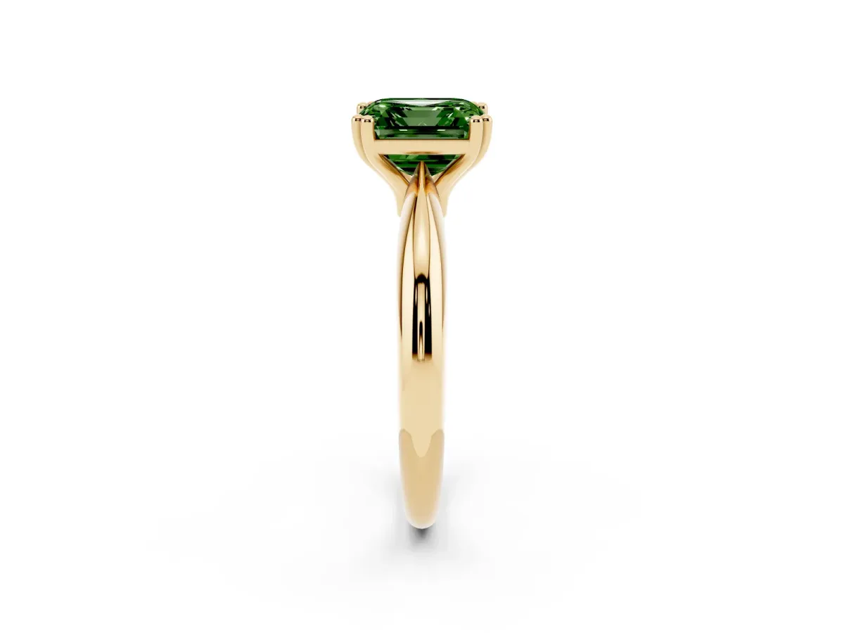 Fancy Green Asscher Cut Cut Solitaire Engagement Ring with Tapered Band and Four-Prong Setting Yellow gold