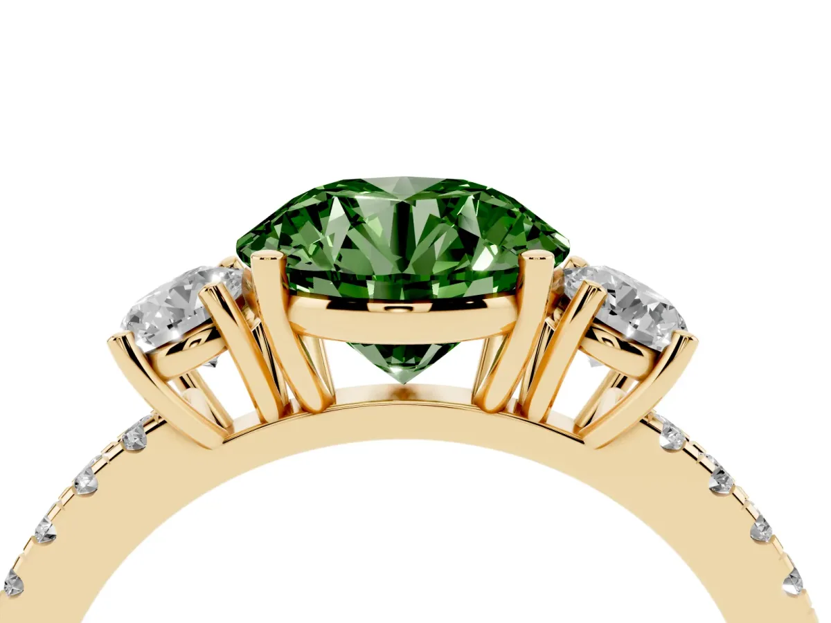 Fancy Green Three-Stone Round Cut Cut Diamond Pavé Band with Prong Setting Yellow gold