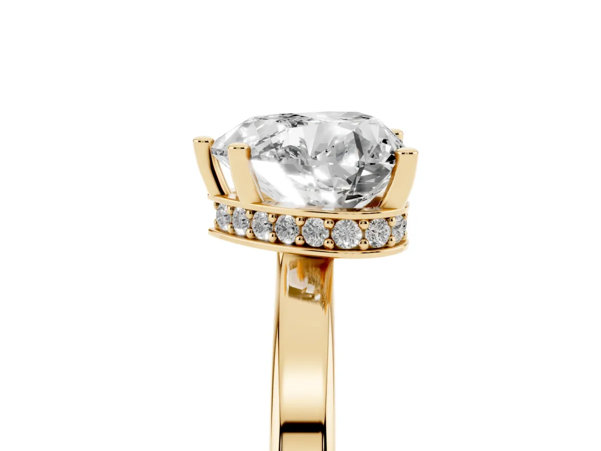 Heart Cut Cut Solitaire Engagement Ring with Four-Prong Setting on a Classic Band Yellow gold