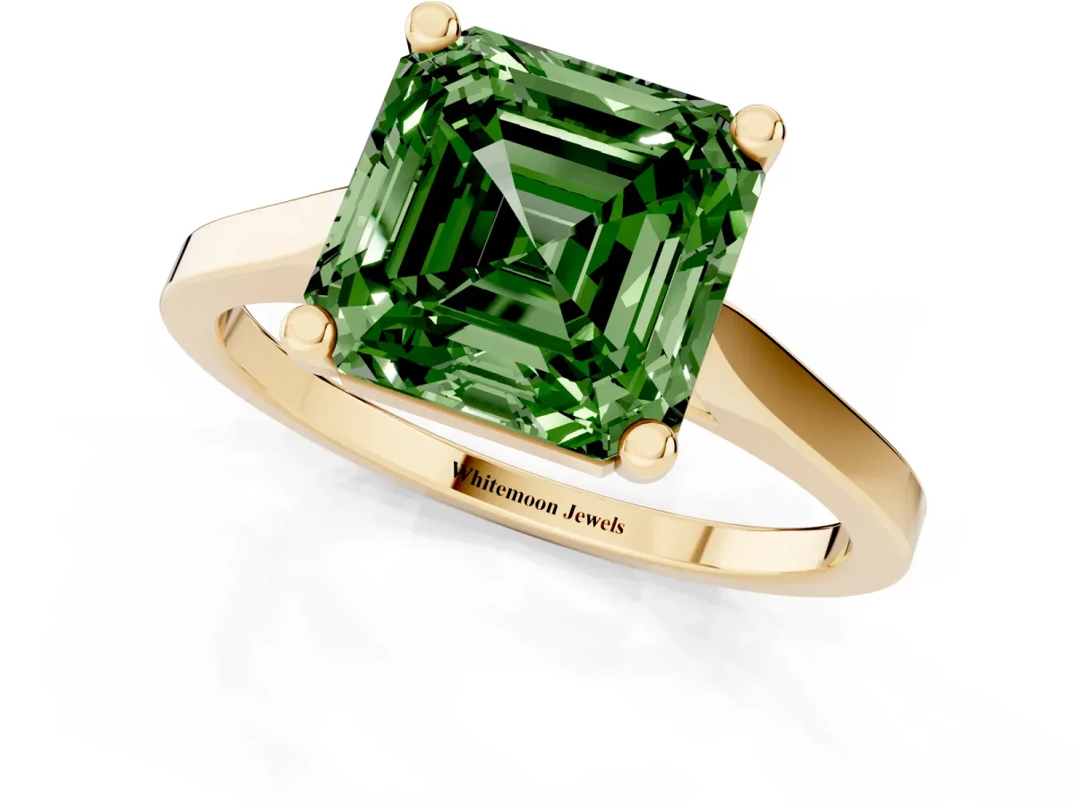 Fancy Green Asscher Cut Solitaire Diamond Ring with Four-Prong Setting and Tapered Band Yellow gold
