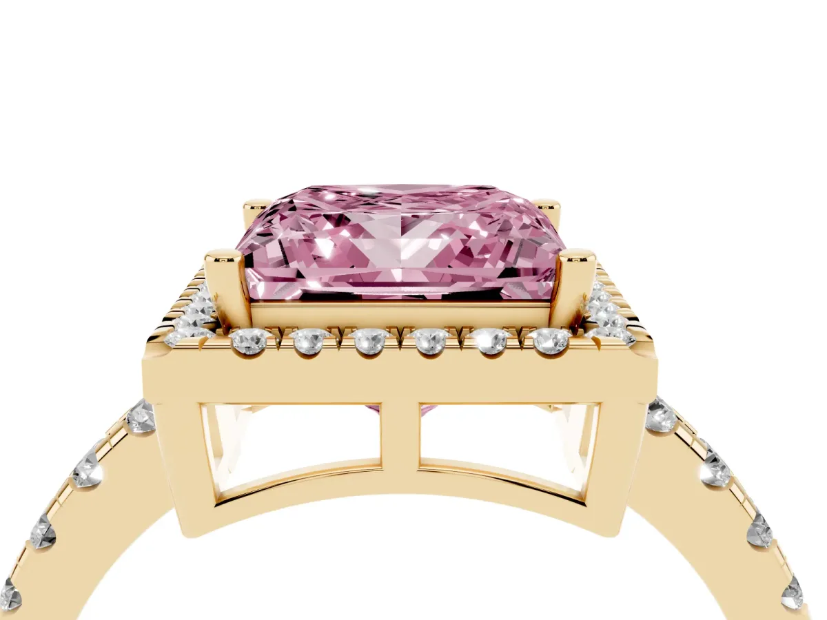Fancy Pink Princess Cut Diamond Halo Ring with Pavé Band and Four-Prong Setting Yellow gold