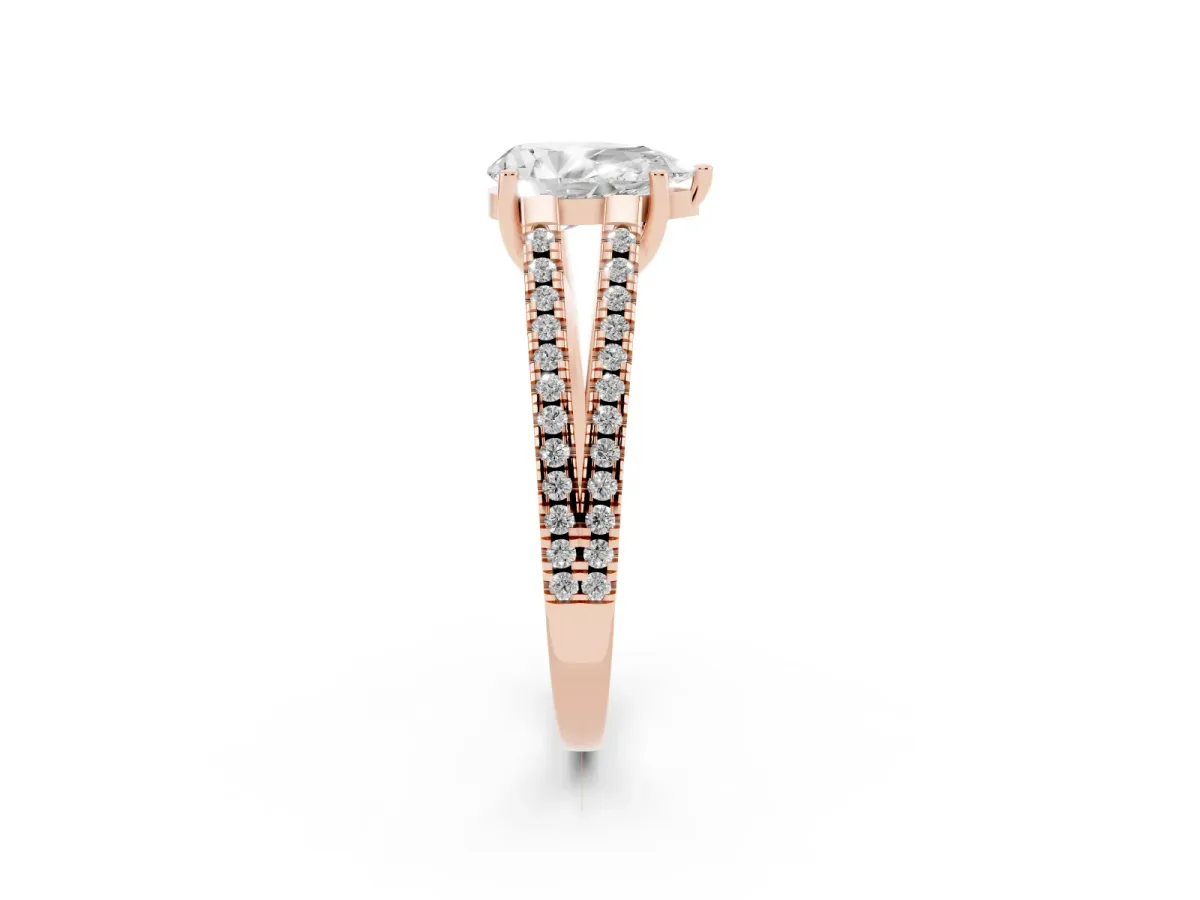 Pear Cut Diamond Solitaire Engagement Ring with Split Shank Pavé Band Rose gold