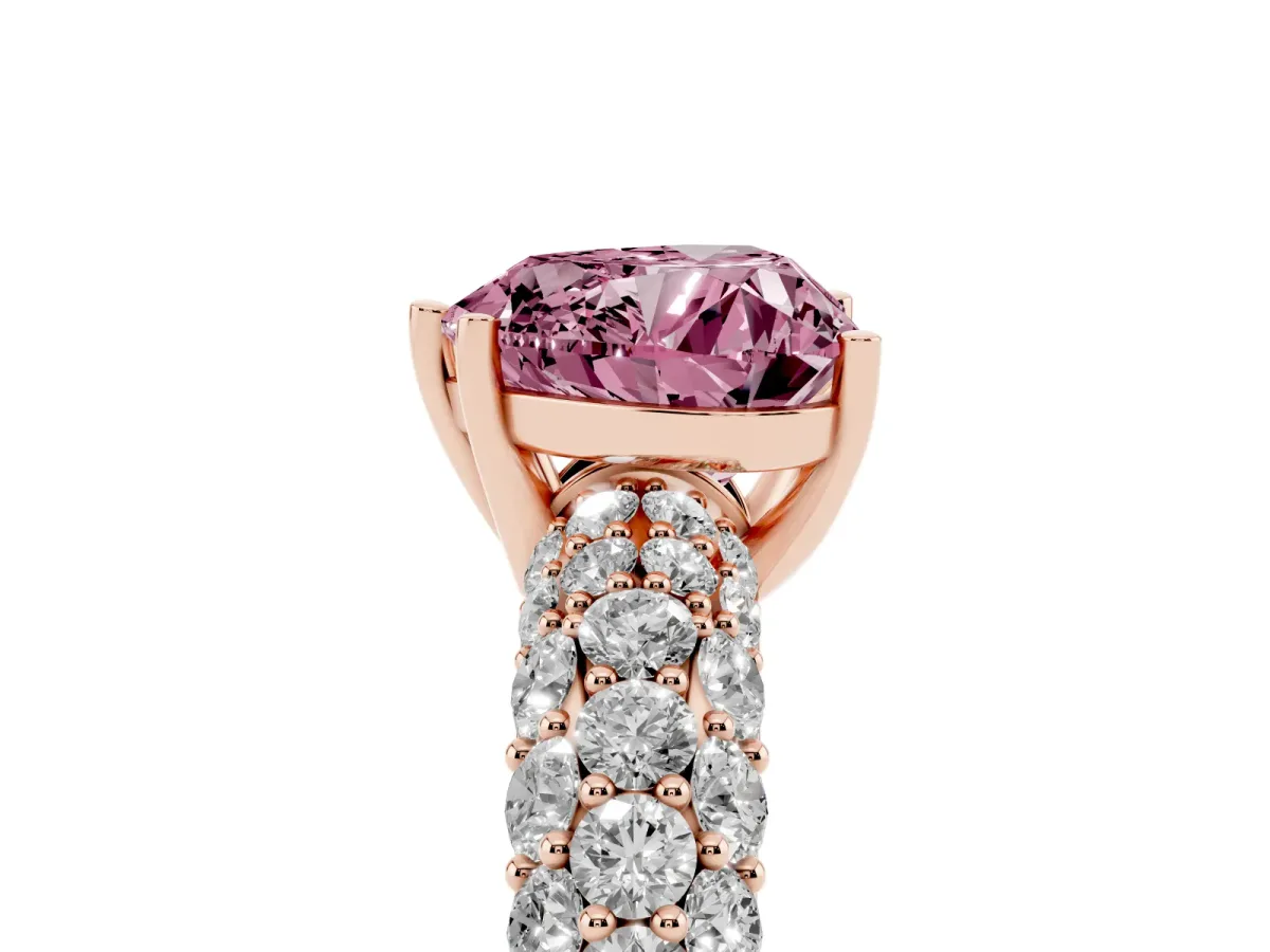 Fancy Pink Heart Cut Diamond Pavé Band Solitaire Ring with Four-Prong Setting Rose gold