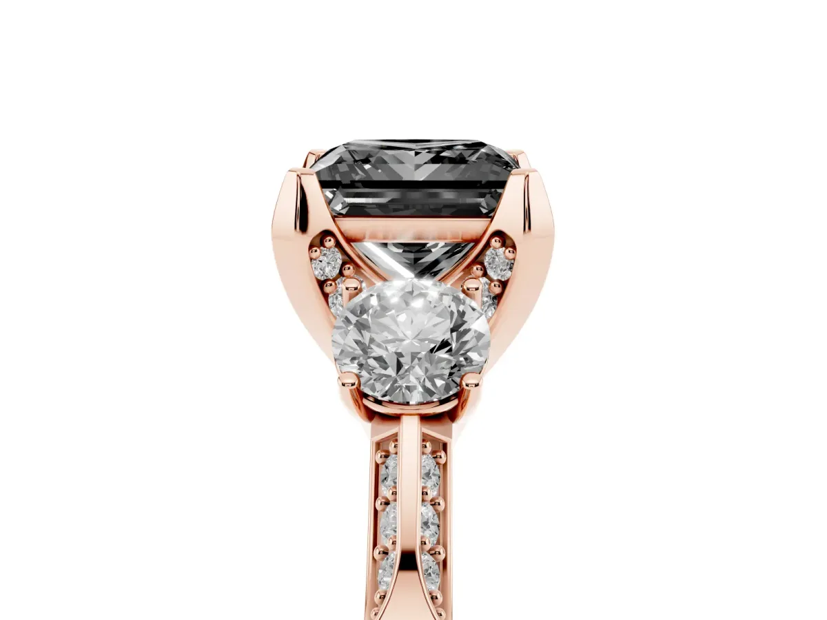 Fancy Black Princess Cut Brilliant Three-Stone Diamond Ring with Pavé Band and Four-Prong Setting Rose gold