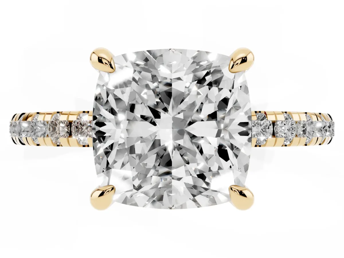 Cushion Cut Diamond Brilliant Solitaire Ring with Pavé Band and Four-Prong Setting Yellow gold
