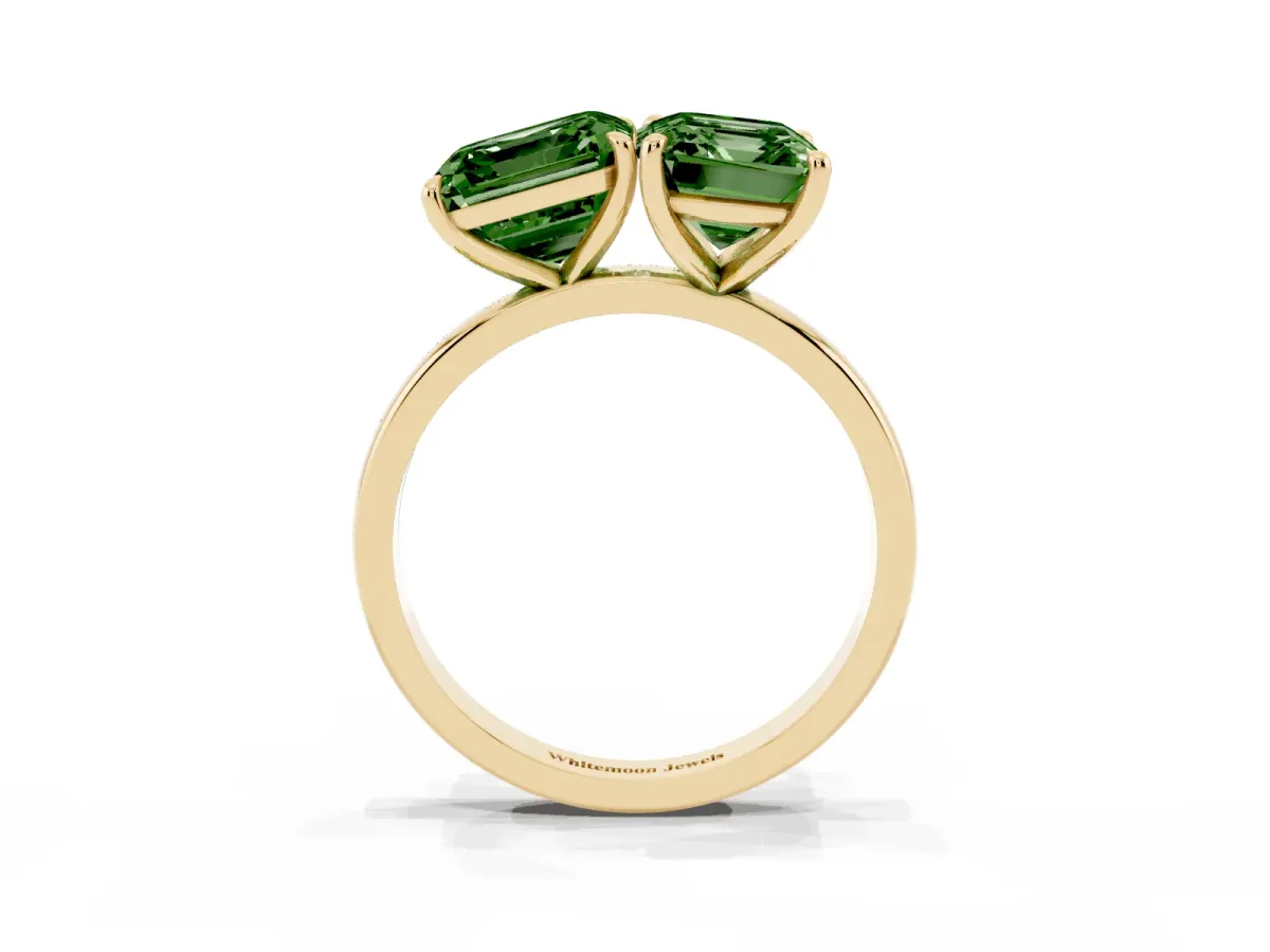 Fancy Green Asscher Cut and Emerald Cut Toi Moi Ring with Prong Setting Yellow gold